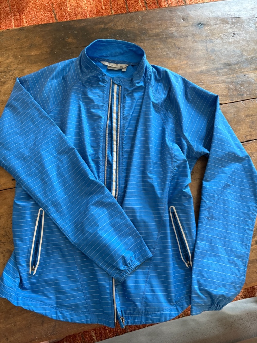 Athleta Baby Blue Striped Windbreaker with Vented Back - Size Medium